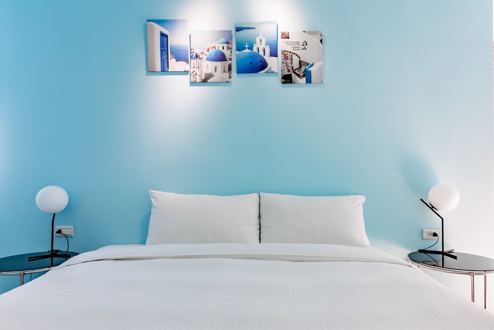 SUPERIOR, DOUBLE BED