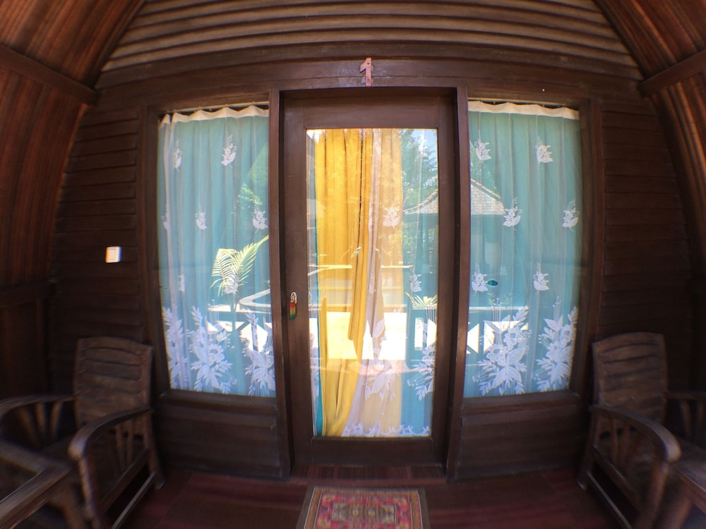 Coral Beach 2 Bungalow 28/50