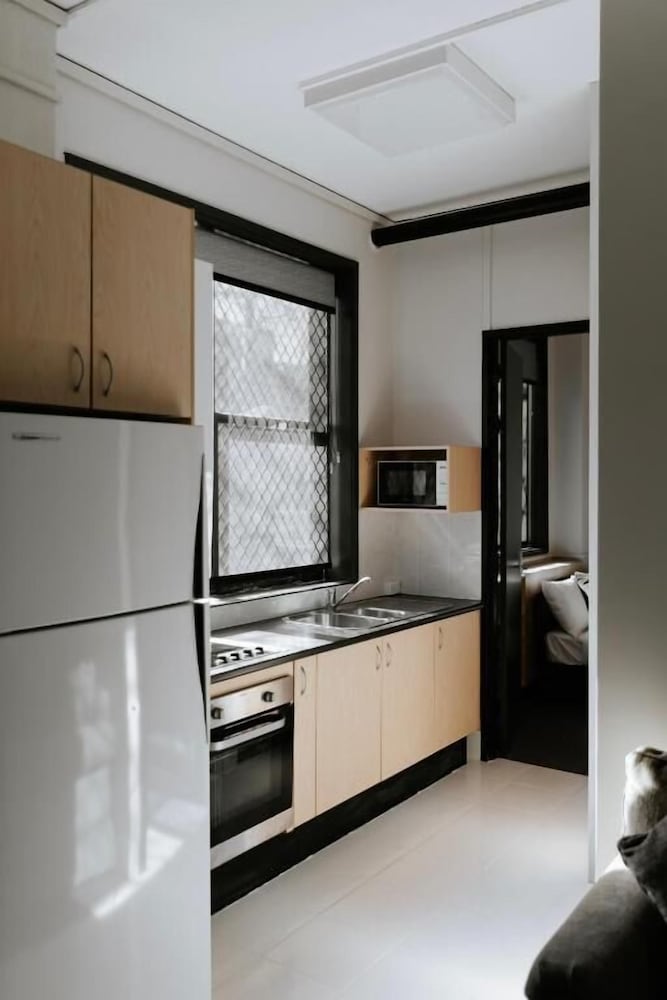 Canberra Accommodation Centre 17/63