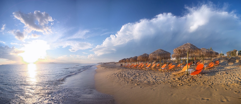Plaza Beach Hotel 43/50