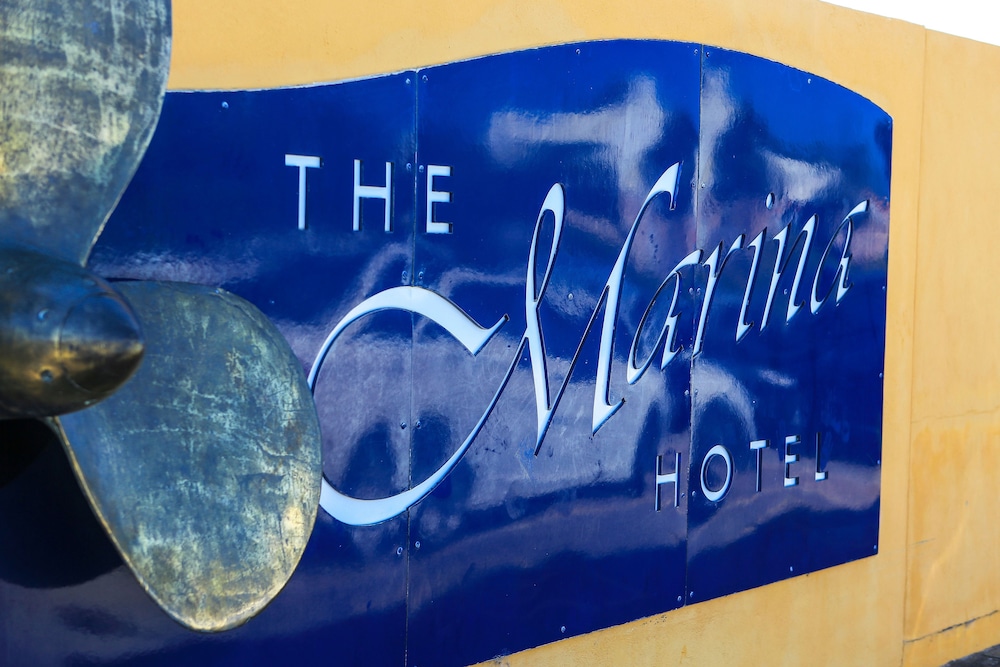 The Marina Hotel 33/66