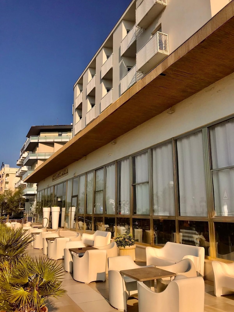 Hotel Spiaggia in CATTOLICA