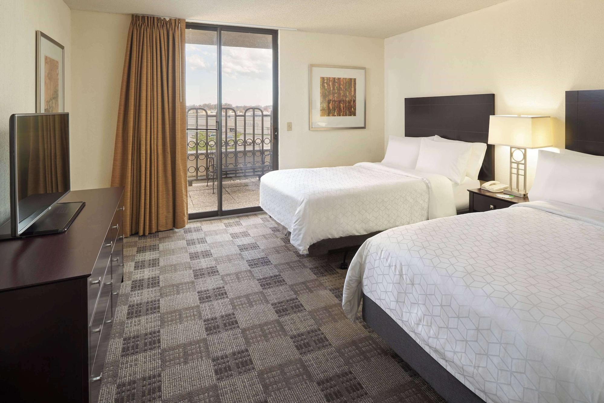 Suite, Multiple Beds