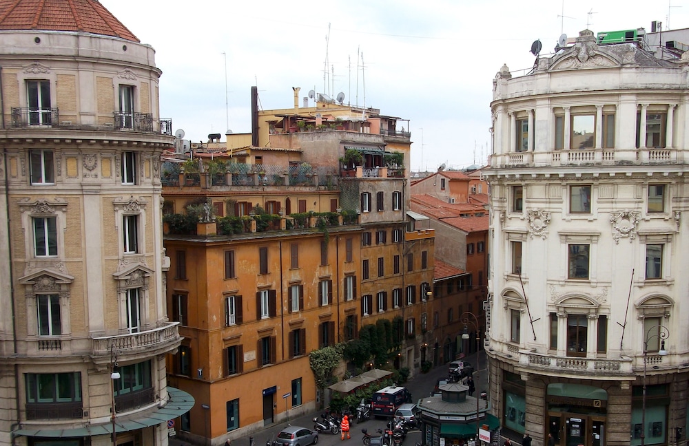 Rome King Suite 5/69