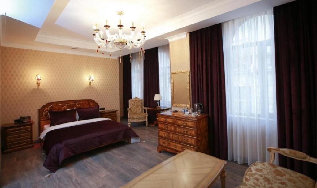 West Inn Hotel Baku 30/59