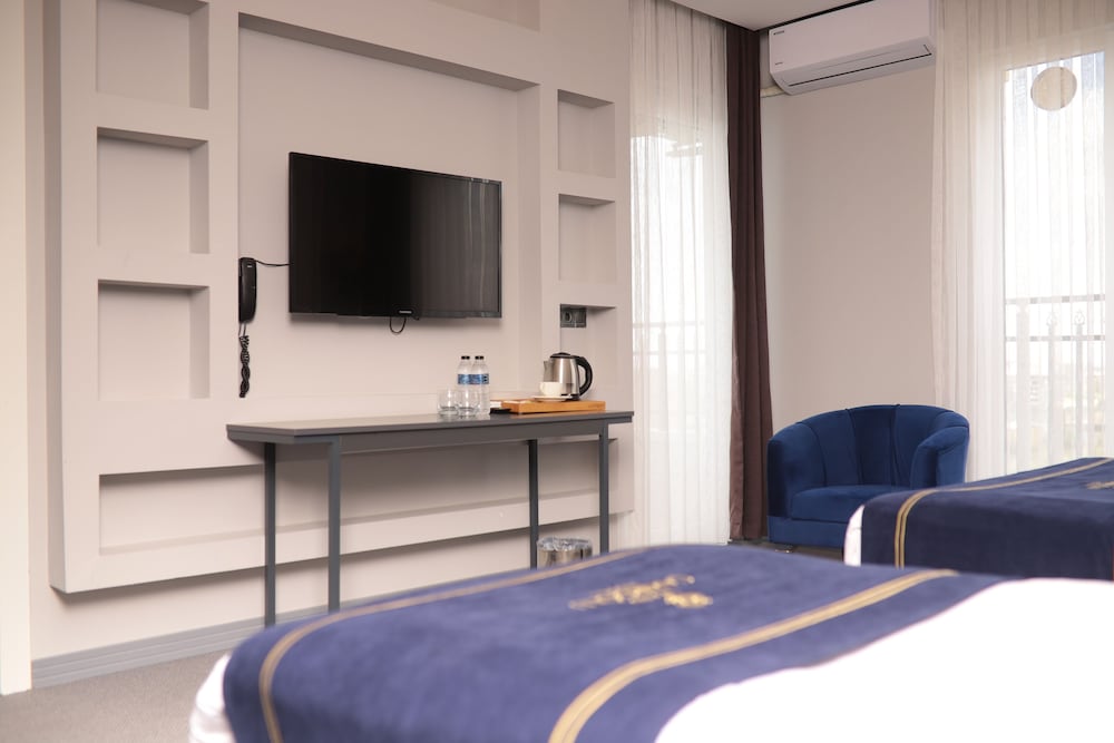 Grand Cakiroglu Hotel 16/26