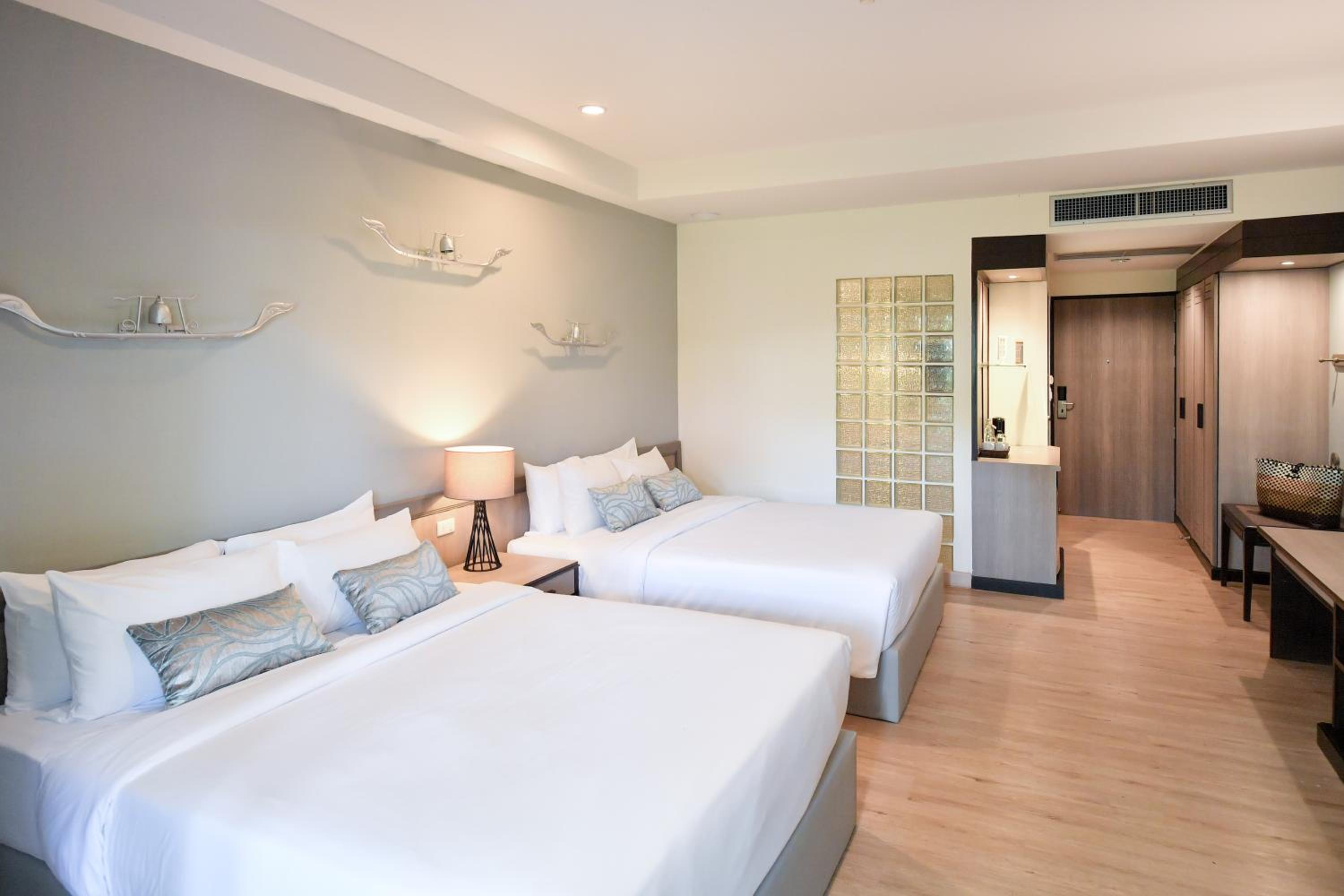 Superior, Family, Double Bed, Garden View