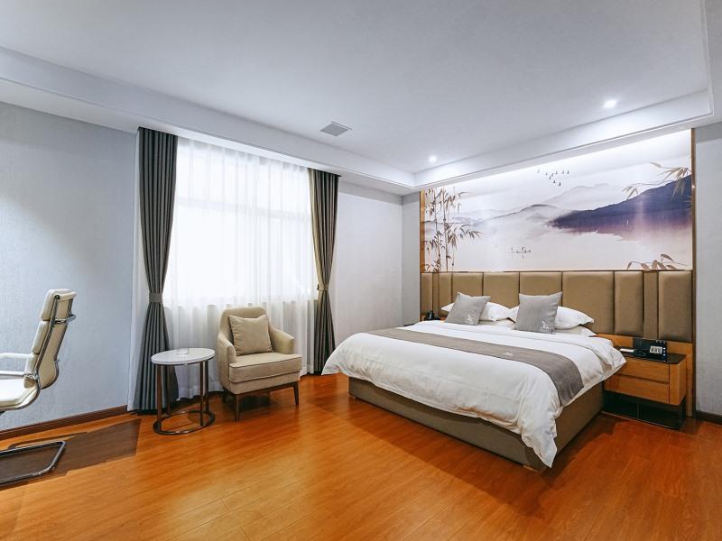 GreenTree Eastern Anshun Town Huangguoshu Avenue Jinhui Xindu Hotel 9/50