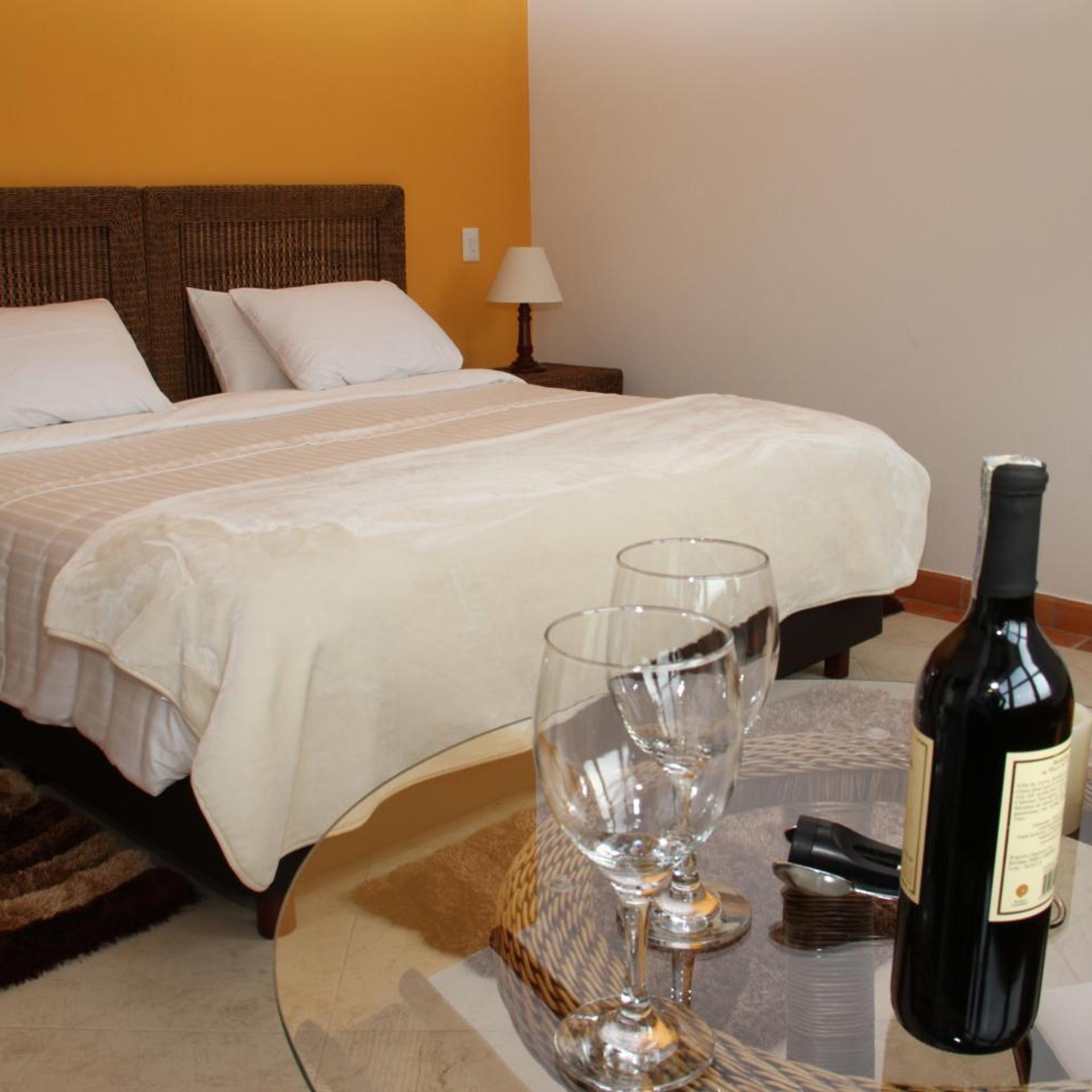 Hotel Campanario Real 24/50