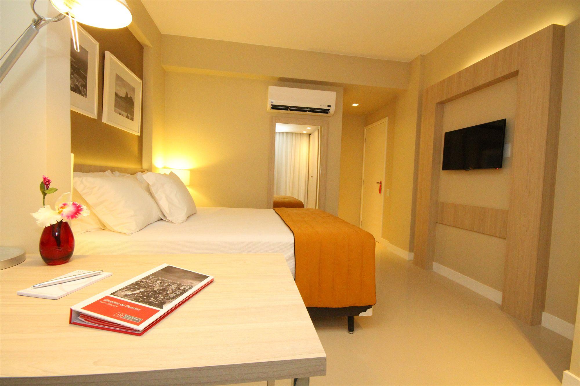Deluxe, Double Bed