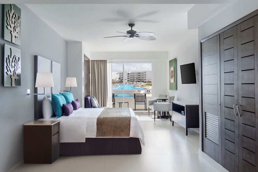 Ventus at Marina El Cid Spa & Beach Resort - All Inclusive 12/48