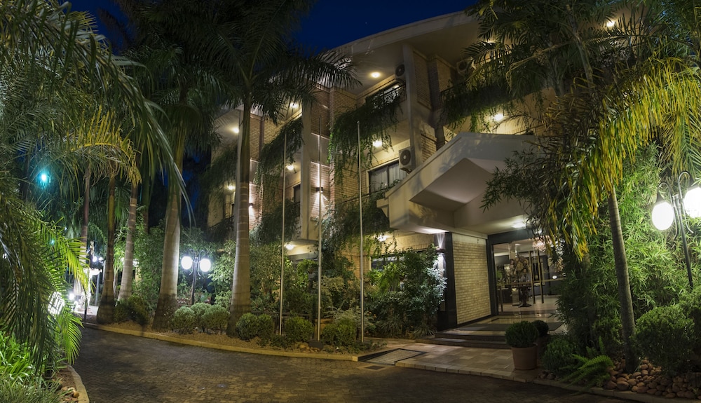 LAS VENTANAS SUITES HOTEL 1/30