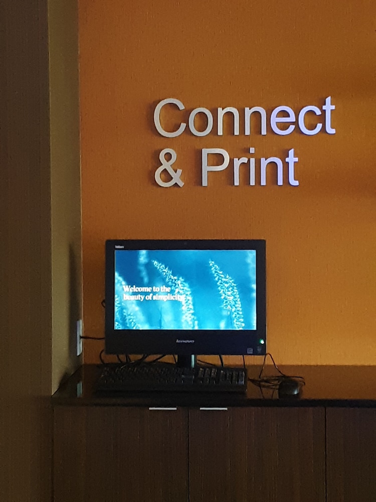 Fairfield Inn Suites Utica 22/47