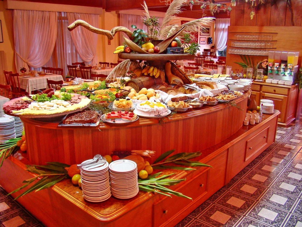 Hotel Sky Gramado 43/65