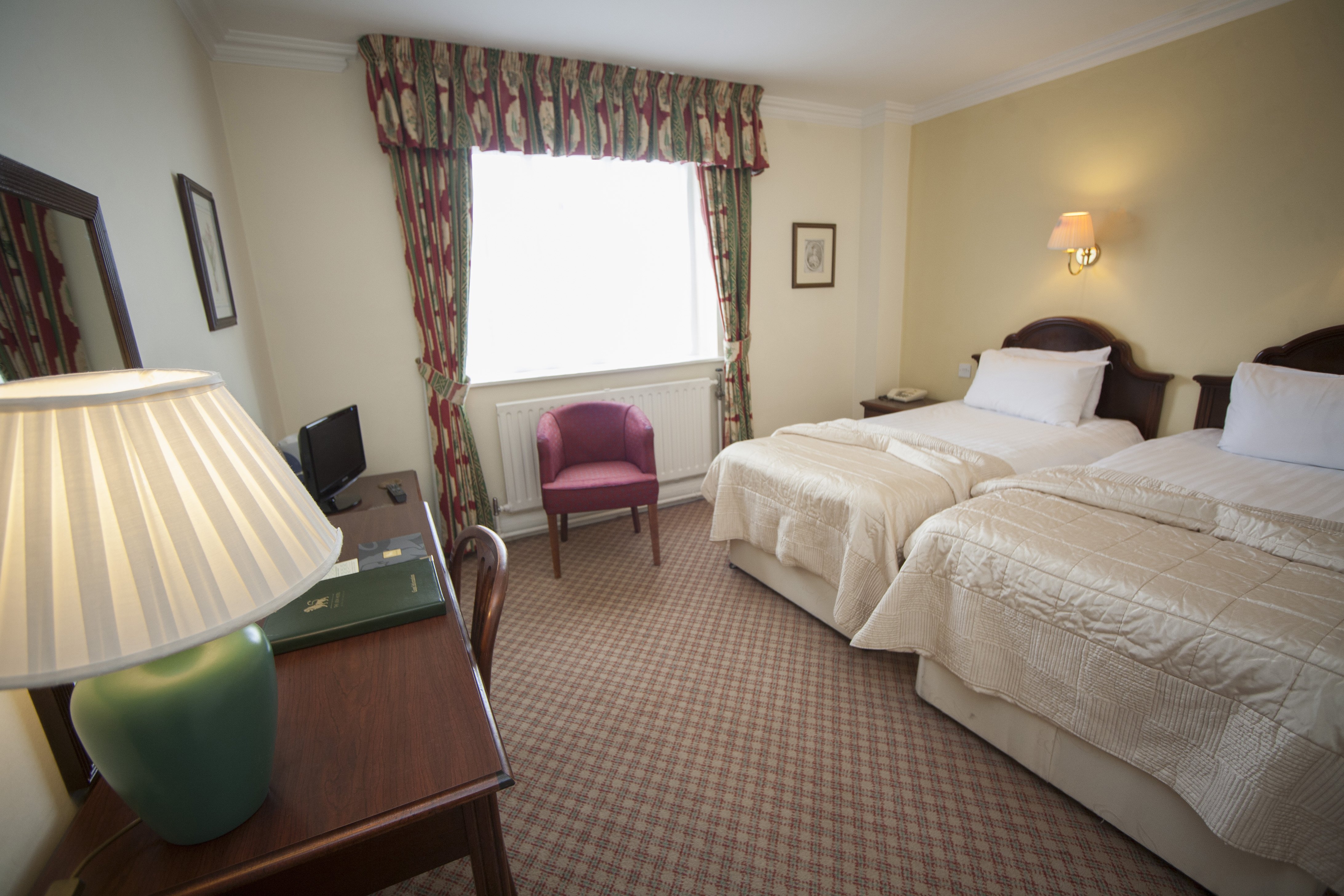 Standard, Twin Beds