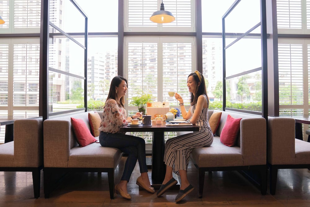 Grand Hyatt Taipei 24/50
