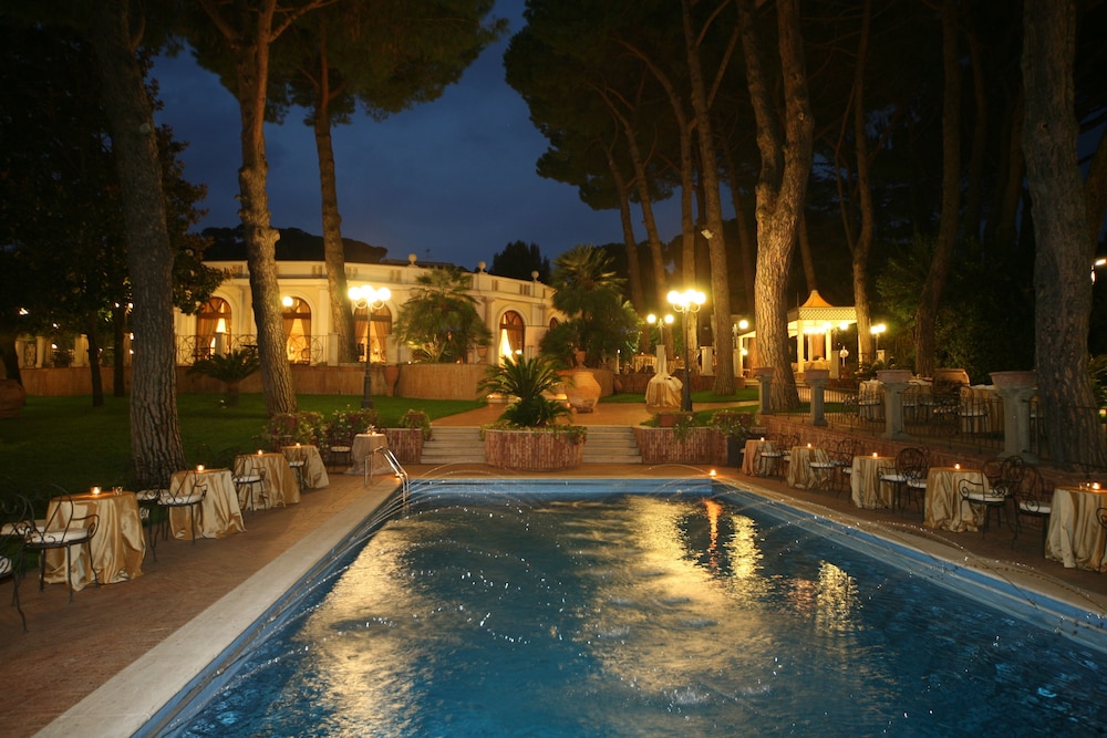 Park Hotel Villaferrata 29/33