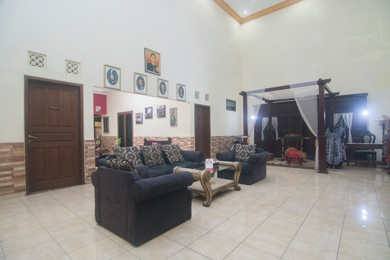 Hotel O Ndalem Padma Asri Guest House 6/10