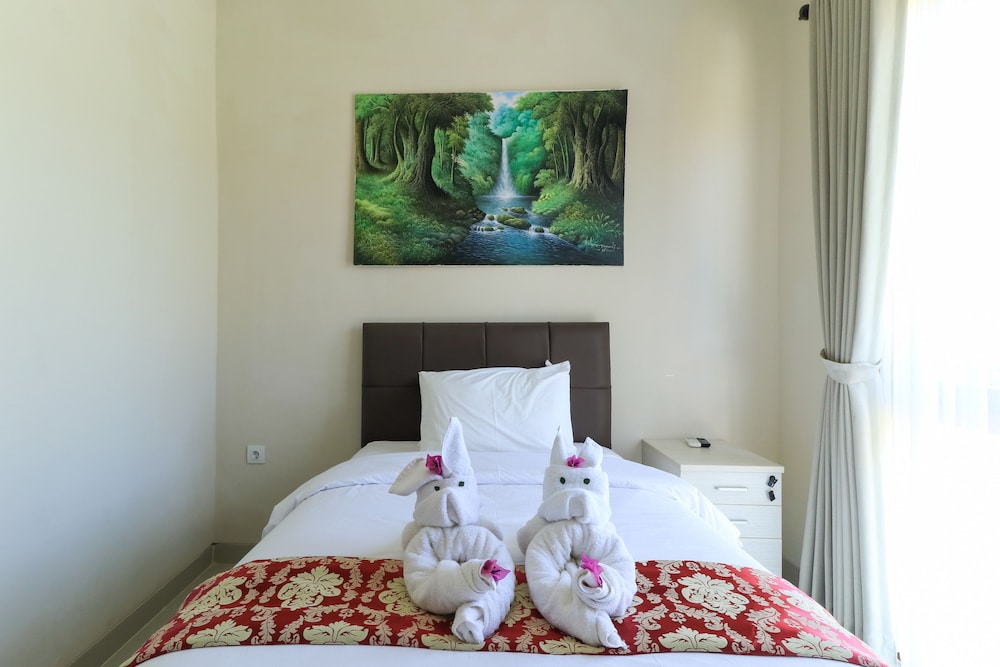 Royal Majesty Villas 22/71