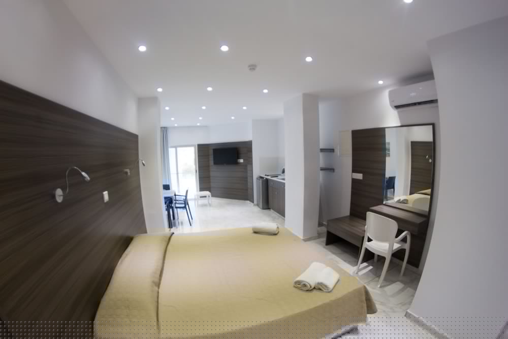 Rio Gardens Hotel Apartments 6/21