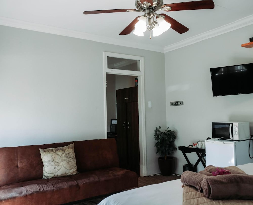 Danlee Overnight Accomodation 23/50