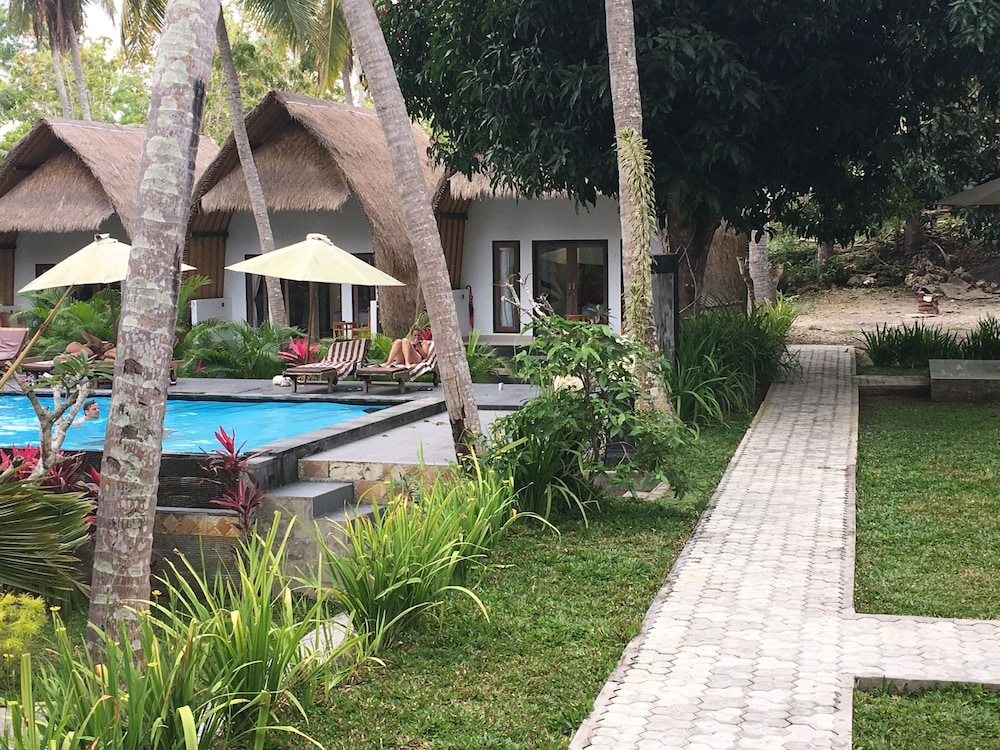 Bintang Bungalow 49/61