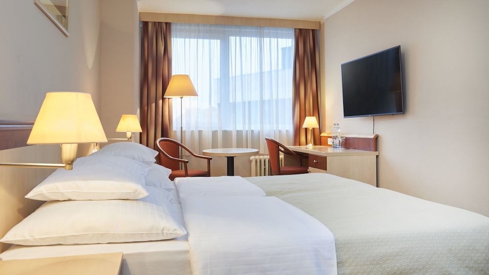 OREA HOTEL PYRAMIDA 16/73