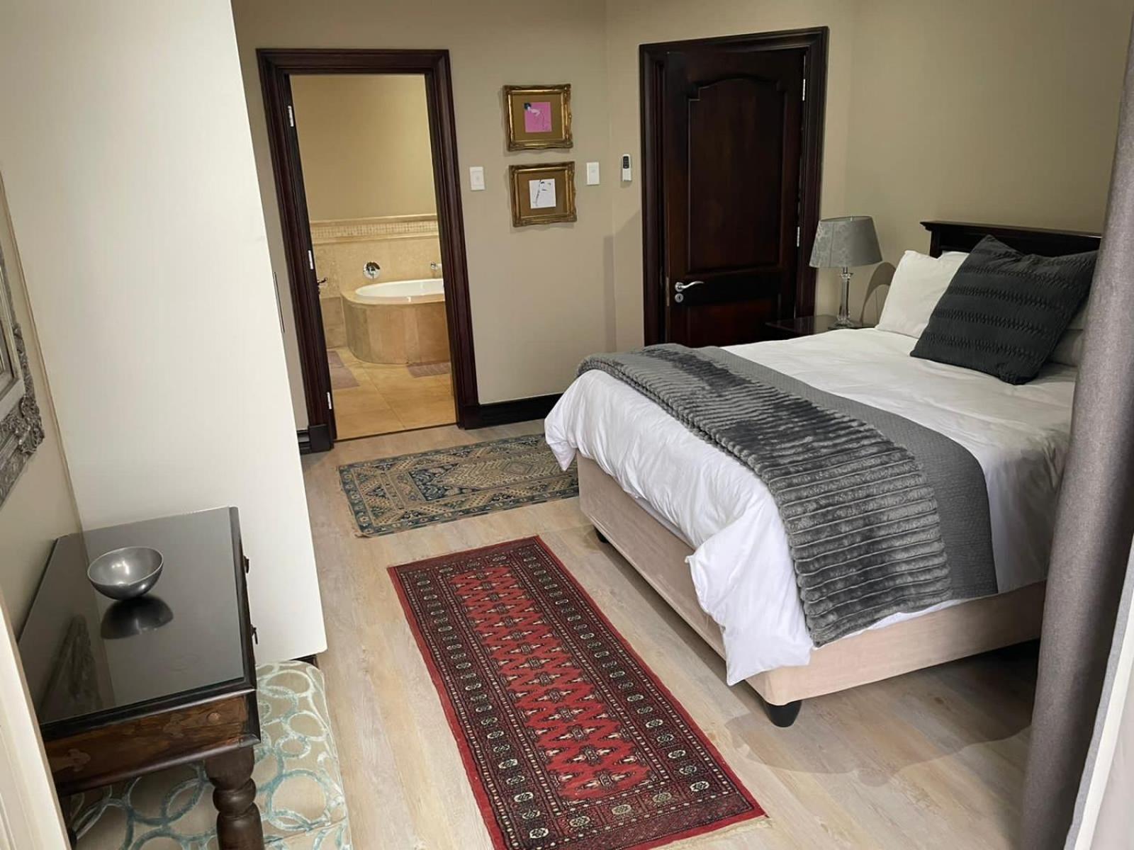 305 Manor Gardens 11/58