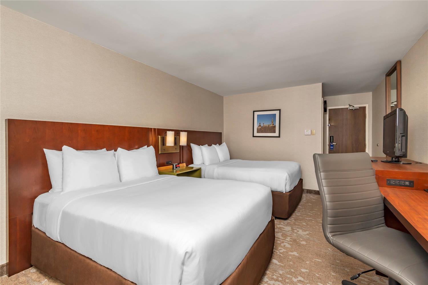 ROOM, 2 DOUBLE BEDS