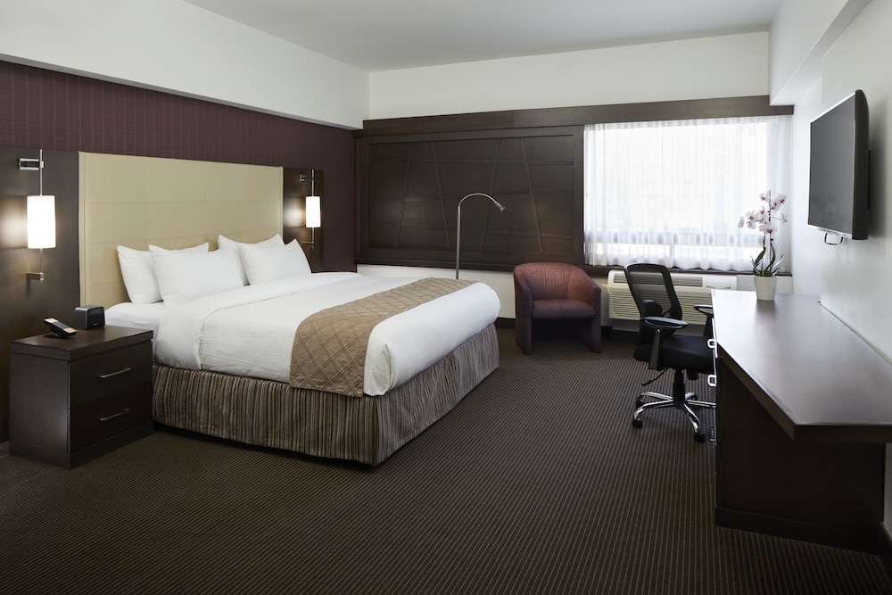 STANDARD, KING BED