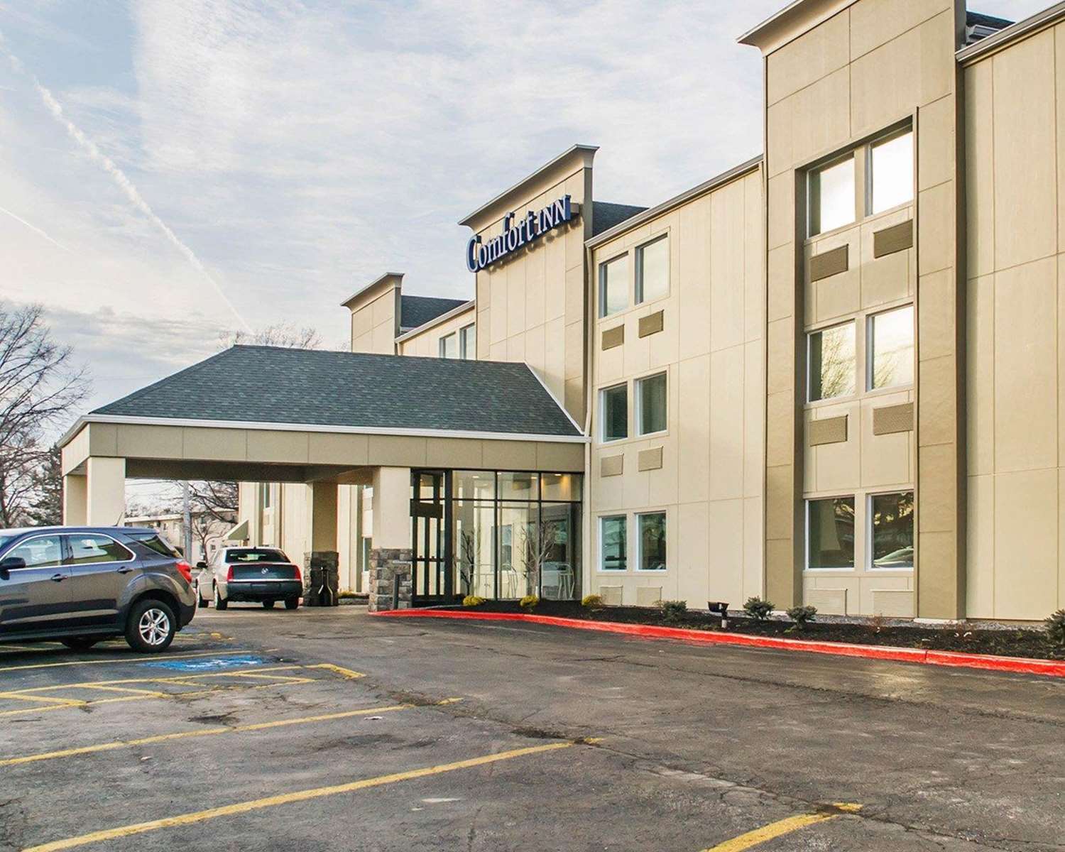 Comfort Inn Mayfield Heights Cleveland East 56/59