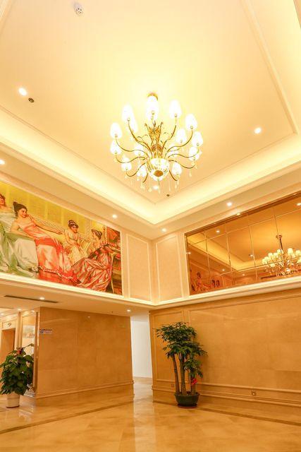 Vienna Hotel (Dongguan Huanjiang Tianhong Center) 19/48