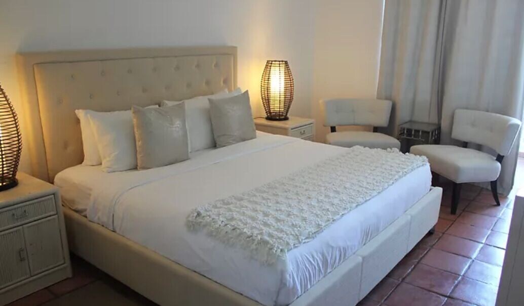 HONEYMOON, STUDIO, SUITE, KING BED, OCEAN VIEW, BALCONY