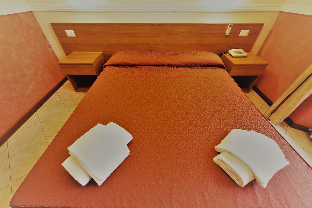 Florence Hotel Palazzuolo 31/47