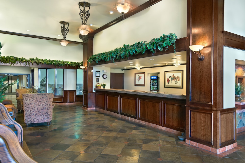 Oxford Suites Pendleton 4/54