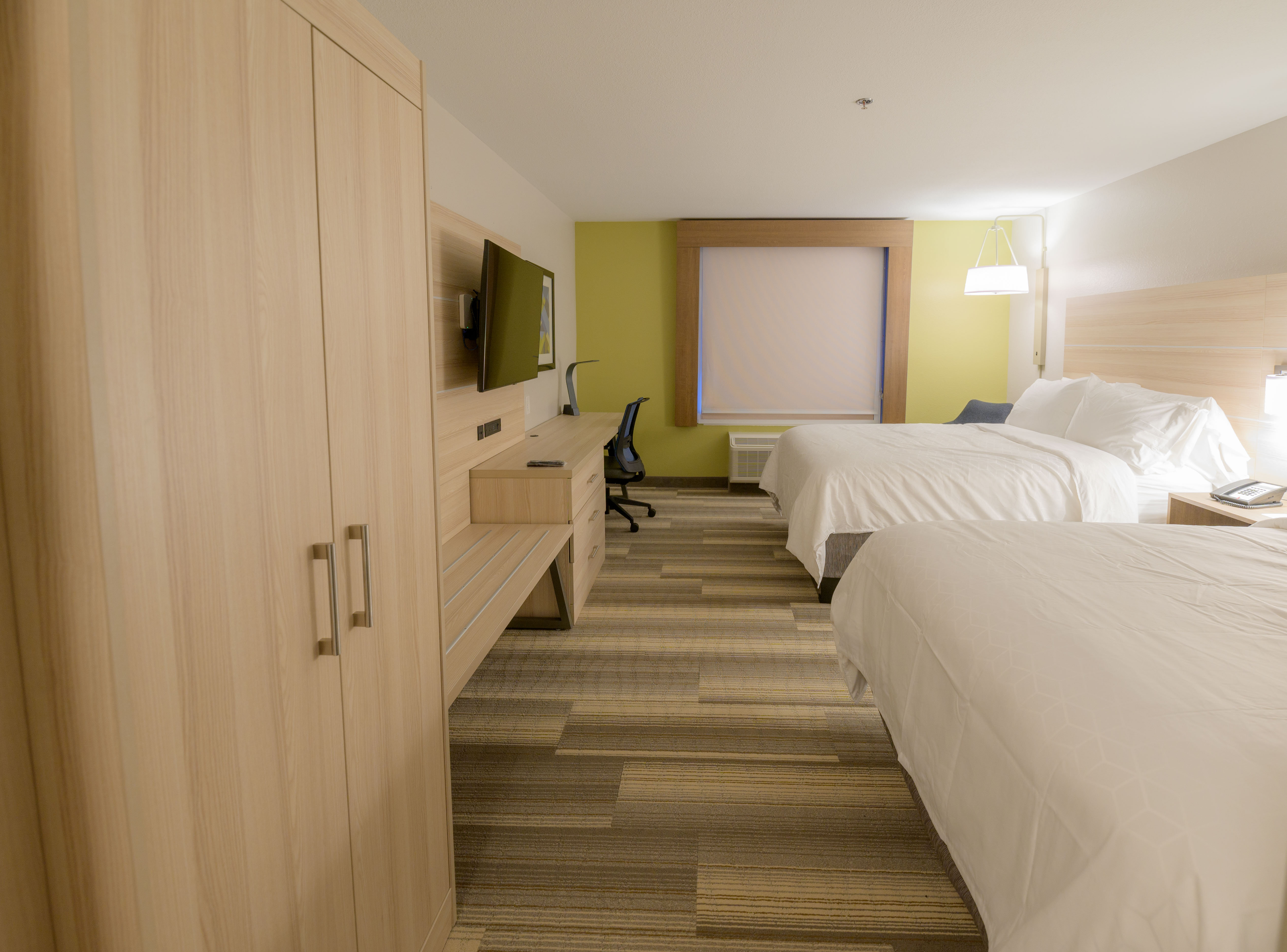 غرفة بسريرين كوين لذوي الإعاقة، Holiday Inn Express And Suites Dayton East Beavercreek 2/3