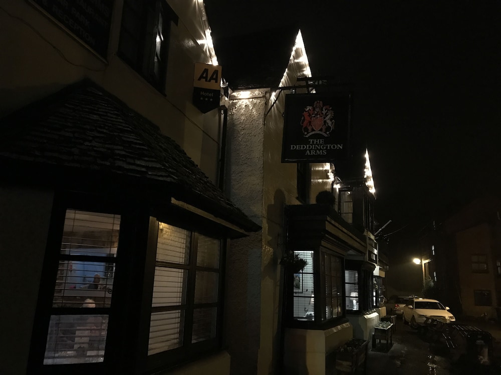 Deddington Arms 16/34