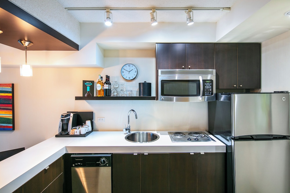 CAMBRIDGE SUITES HALIFAX HOTEL 63/64