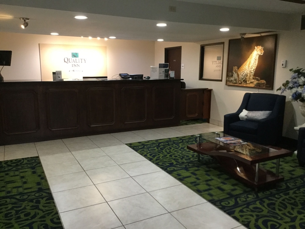 Quality Inn Arcola 3/34