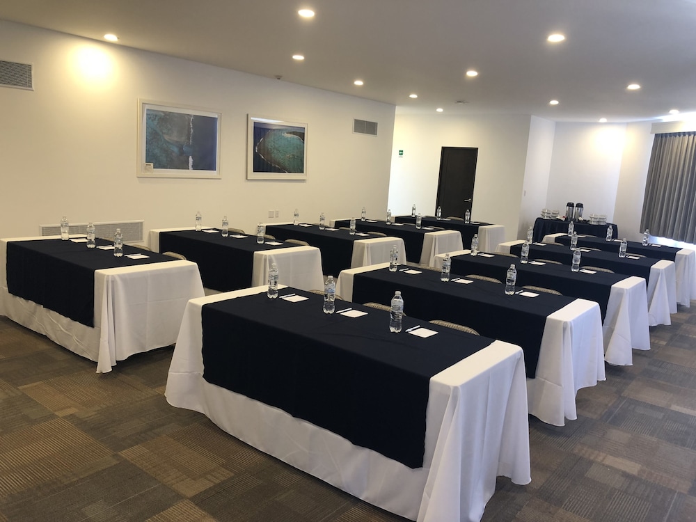Medano Hotel and Spa 60/72