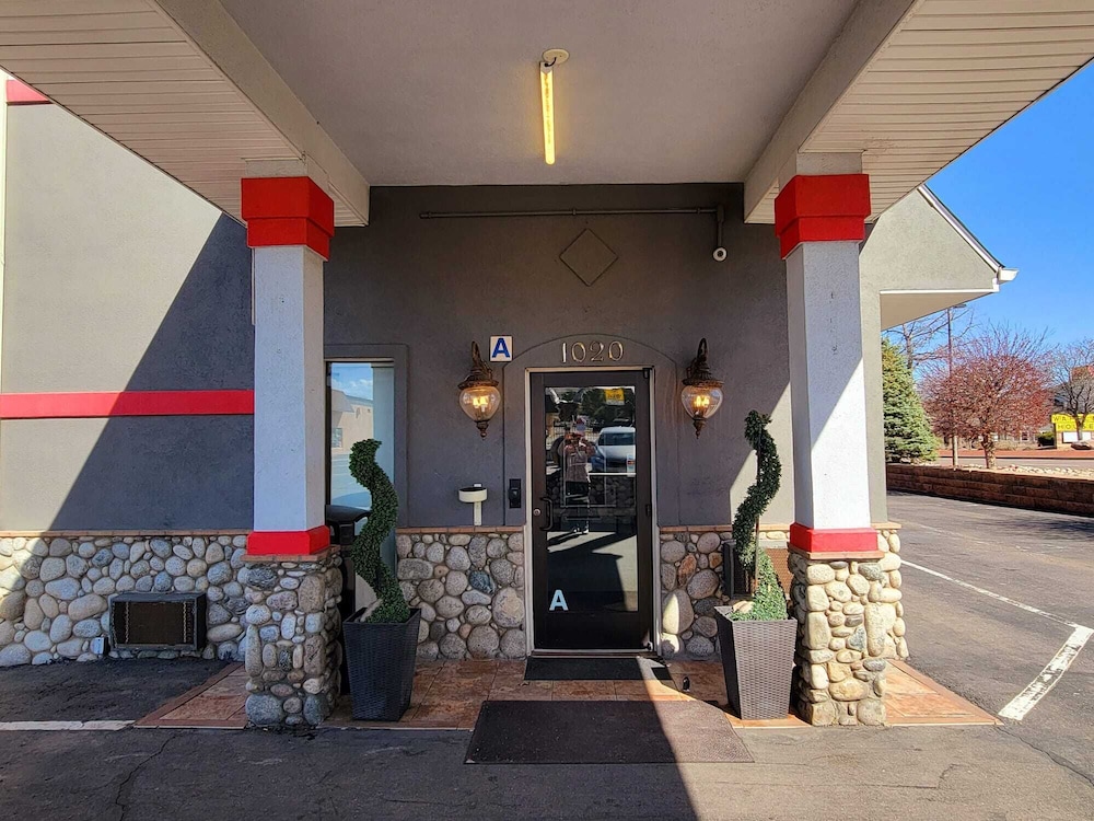 Oyo Hotel Downtown Castle Rock 35/37