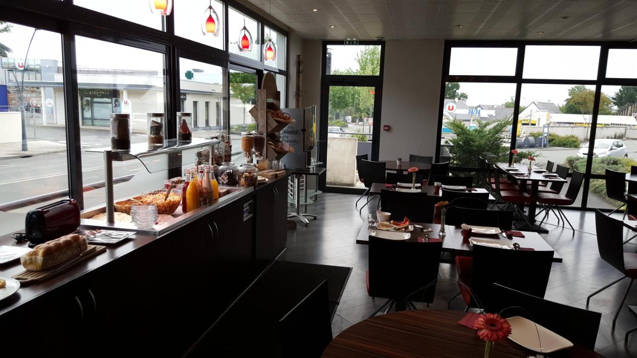 HOTEL DE LOIRE REST. LES BATELIERS 20/23