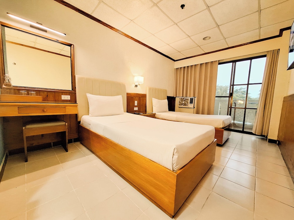 Puerto De San Juan Beach Resort Hotel 14/49