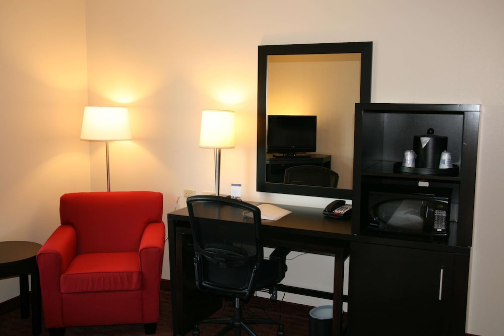 Hampton Inn By Hilton Lebanon 49/54