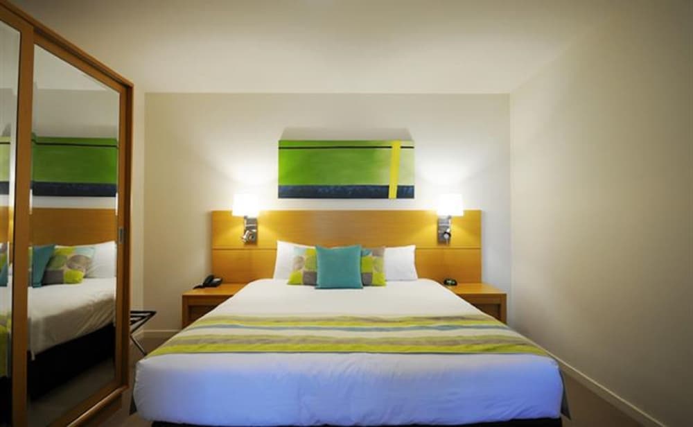 Ramada By Wyndham Hervey Bay 13/42
