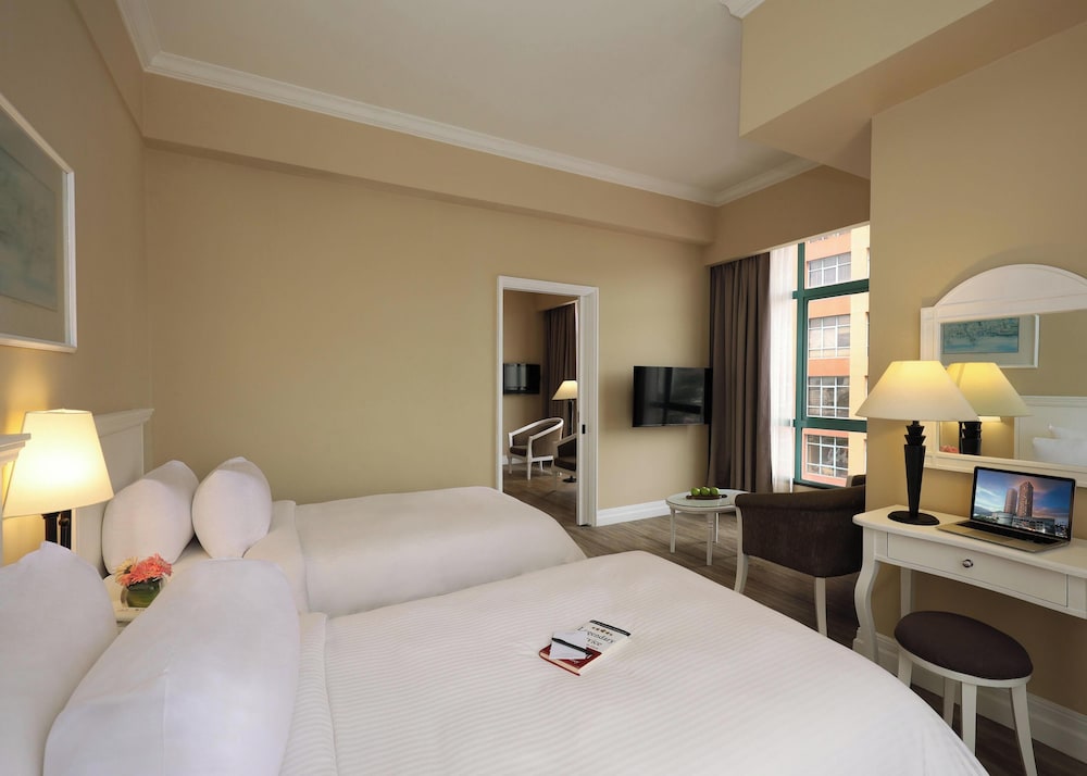 Berjaya Penang Hotel 23/53