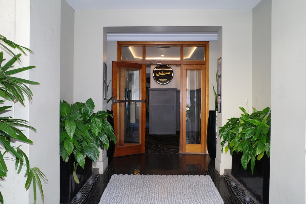 Port Macquarie Hotel 7/66