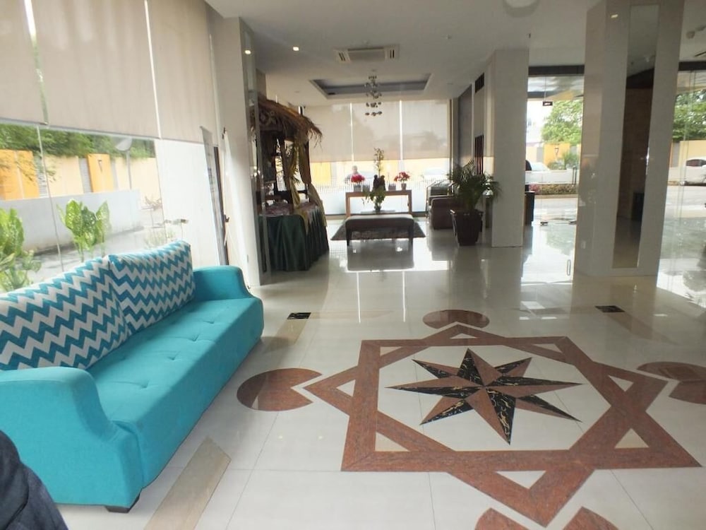 Sahid Mutiara Karawaci 8/32