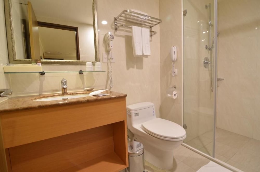 Fuward Hotel Tainan 14/64