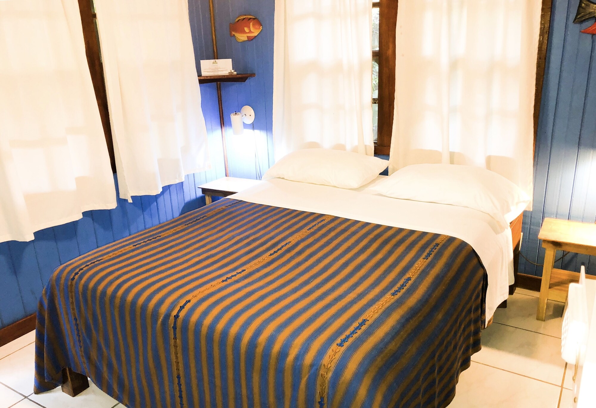 Garden, Cabana, Queen Bed